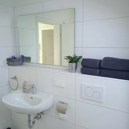 Frei 3 Apartmán Wiesbaden