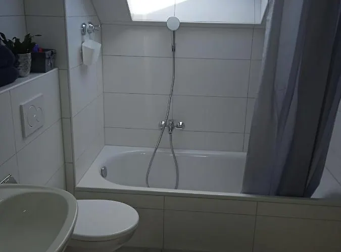 Апартаменты Frei 3 *